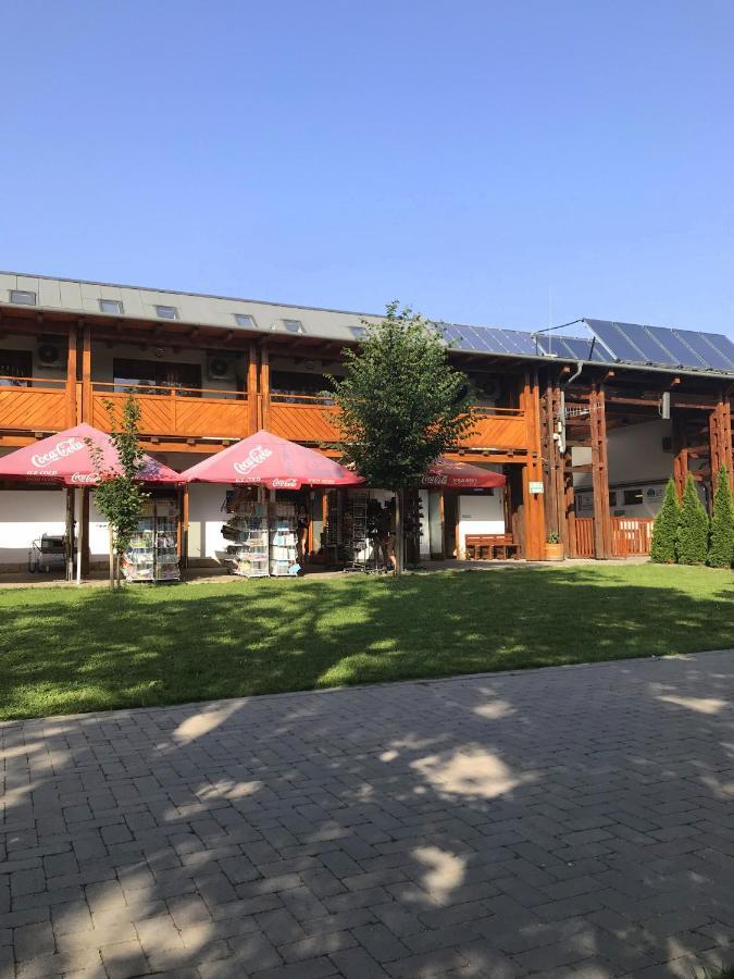 Foeveny Apartmanok Balatonfůzfő Exterior foto